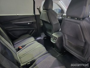 Peugeot 5008 1.6A Puretech EAT8 Allure
