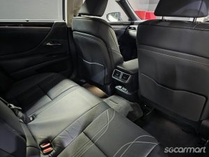 Lexus ES Hybrid ES300h Executive