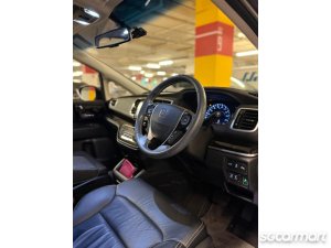 Honda Odyssey 2.4A EXV-S Sunroof