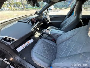 BMW iX Electric xDrive40 Sport