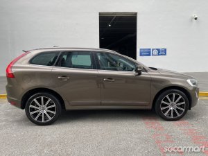Volvo XC60 T5