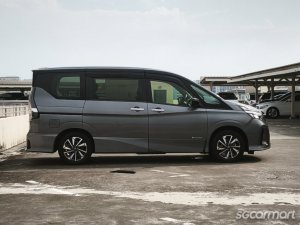 Nissan Serena e-POWER Hybrid 1.2A Highway Star