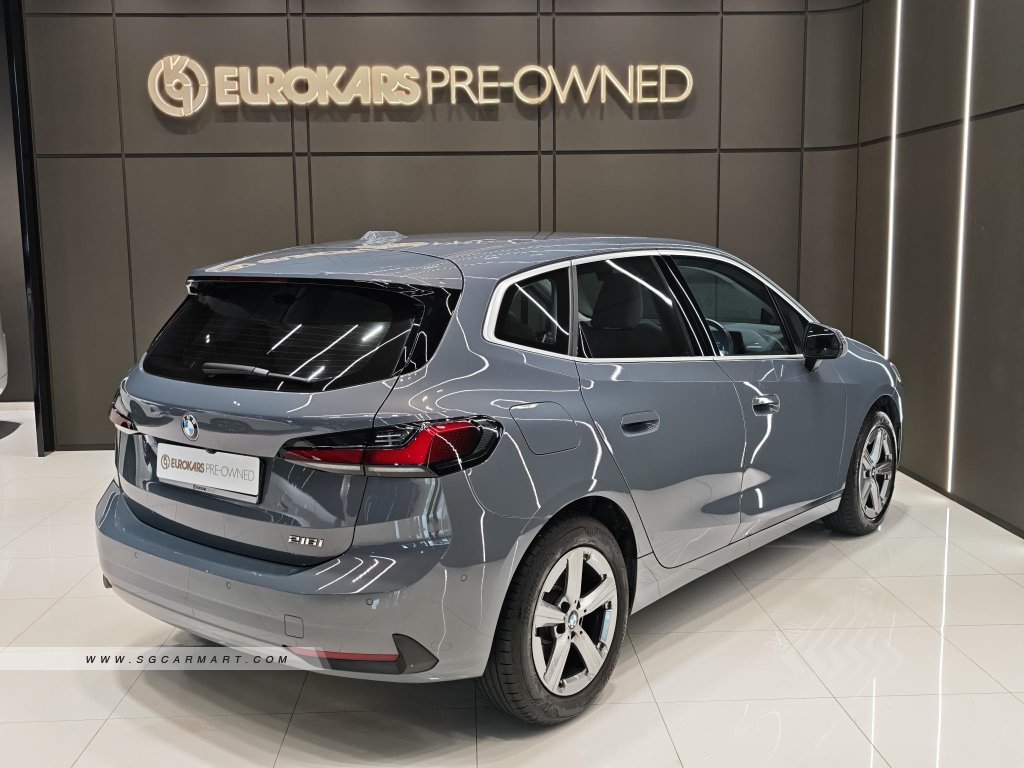 BMW 2 Series 216i Active Tourer Inspiring