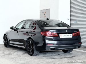BMW 5 Series 540i M-Sport Sunroof