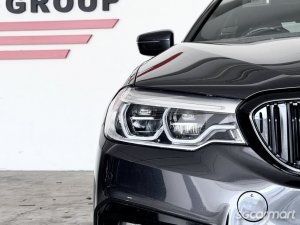 BMW 5 Series 540i M-Sport Sunroof