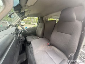 Toyota Hiace 2.8A DX