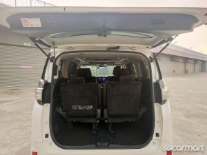 Toyota Vellfire 2.5A Z G-Edition Moonroof (New 10-yr COE)