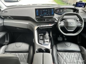 Peugeot 3008 1.2A PureTech EAT8 Allure Premium