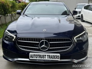 Mercedes-Benz E-Class E200 Avantgarde