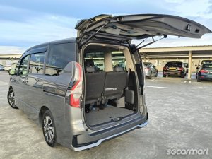 Nissan Serena e-POWER Hybrid 1.2A Highway Star
