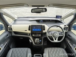 Nissan Serena e-POWER Hybrid 1.2A Highway Star