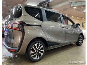 Toyota Sienta 1.5A Elegance