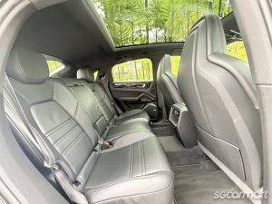 Porsche Cayenne Coupe 3.0A Tip Sunroof
