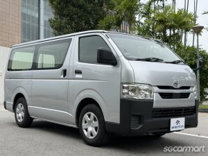 Toyota Hiace 2.8A DX