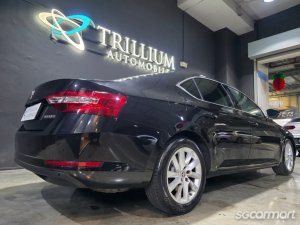Skoda Superb 2.0A TSI Ambition