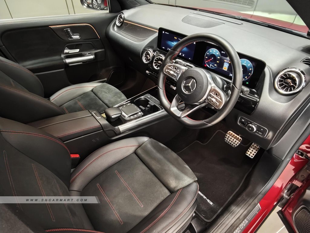 Mercedes-Benz GLA-Class GLA180 AMG Line
