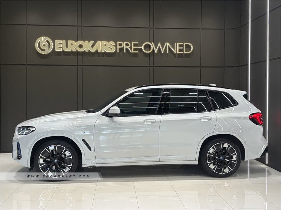 BMW iX3 Electric M-Sport Impressive Shadow Sunroof