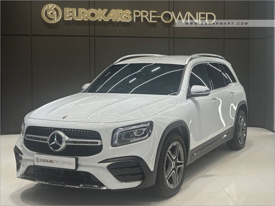 Mercedes-Benz GLB-Class GLB180 AMG Line