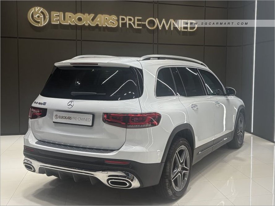 Mercedes-Benz GLB-Class GLB180 AMG Line