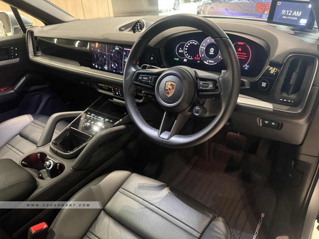 Porsche Cayenne Coupe 3.0A Tip Sunroof