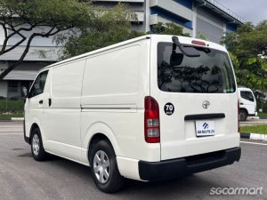 Toyota Hiace 2.8A DX