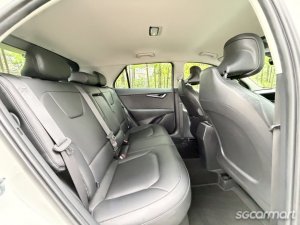 Kia Niro Hybrid 1.6A EX