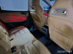 MG HS 1.5A Turbo Panoramic Roof