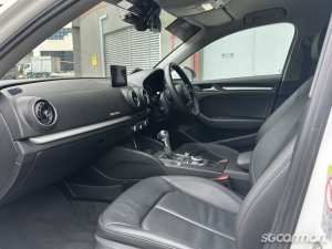 Audi A3 Sedan 1.0A TFSI S-tronic