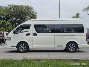 Toyota Hiace Commuter 3.0A