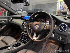 Mercedes-Benz CLA-Class CLA180 Urban