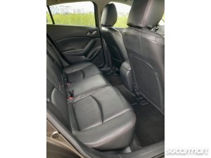 Mazda 3 1.5A Sunroof