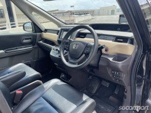 Honda Freed Hybrid 1.5A G