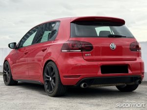 Volkswagen Golf GTI 5DR (COE till 12/2030)