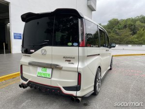 Honda Stepwgn 1.5A Spada