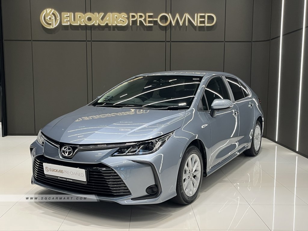 Toyota Corolla Altis 1.6A Standard