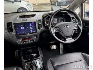 Kia Cerato K3 1.6A Sunroof