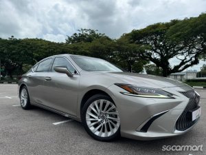 Lexus ES250 Luxury Sunroof