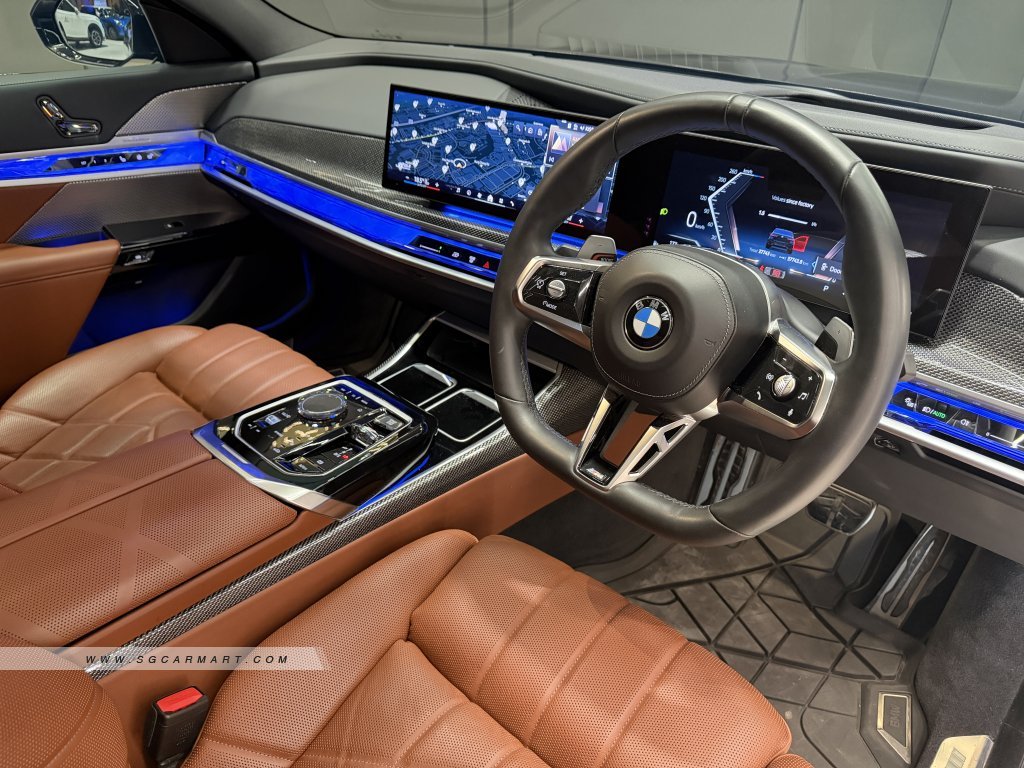 BMW 7 Series 735i Mild Hybrid sDrive M-Sport Pro