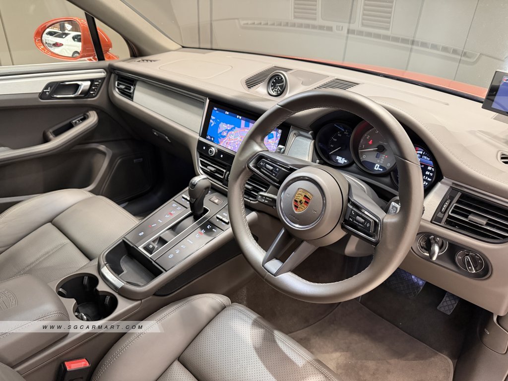 Porsche Macan S 2.9A PDK Panoramic Roof