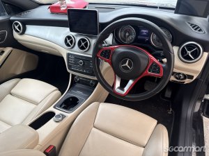 Mercedes-Benz CLA-Class CLA180