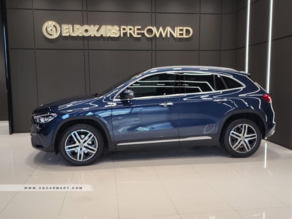 Mercedes-Benz GLA-Class GLA180 Progressive