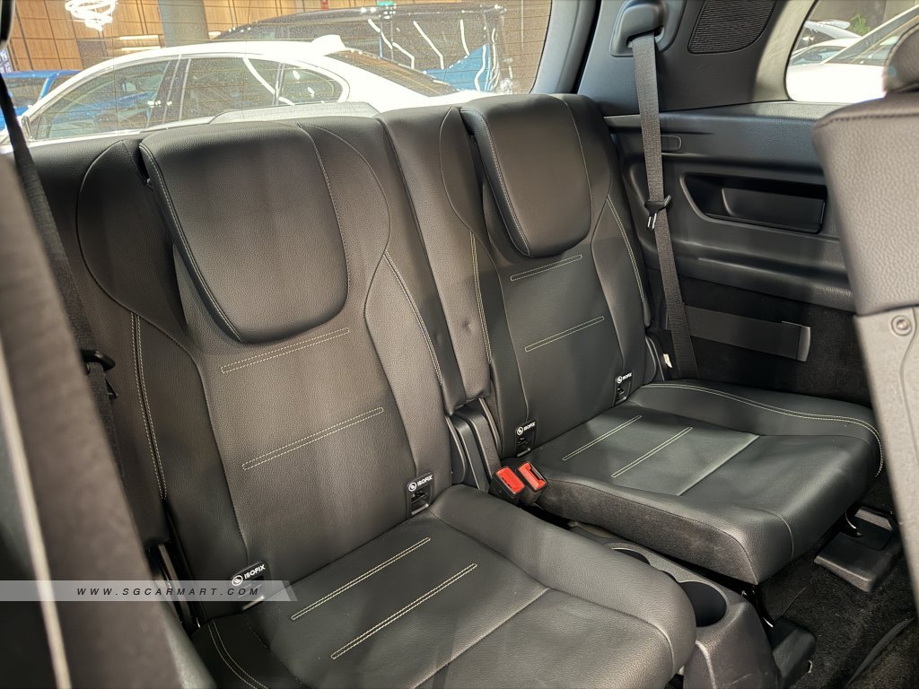 Mercedes-Benz EQB Electric EQB350 4MATIC AMG Line Premium