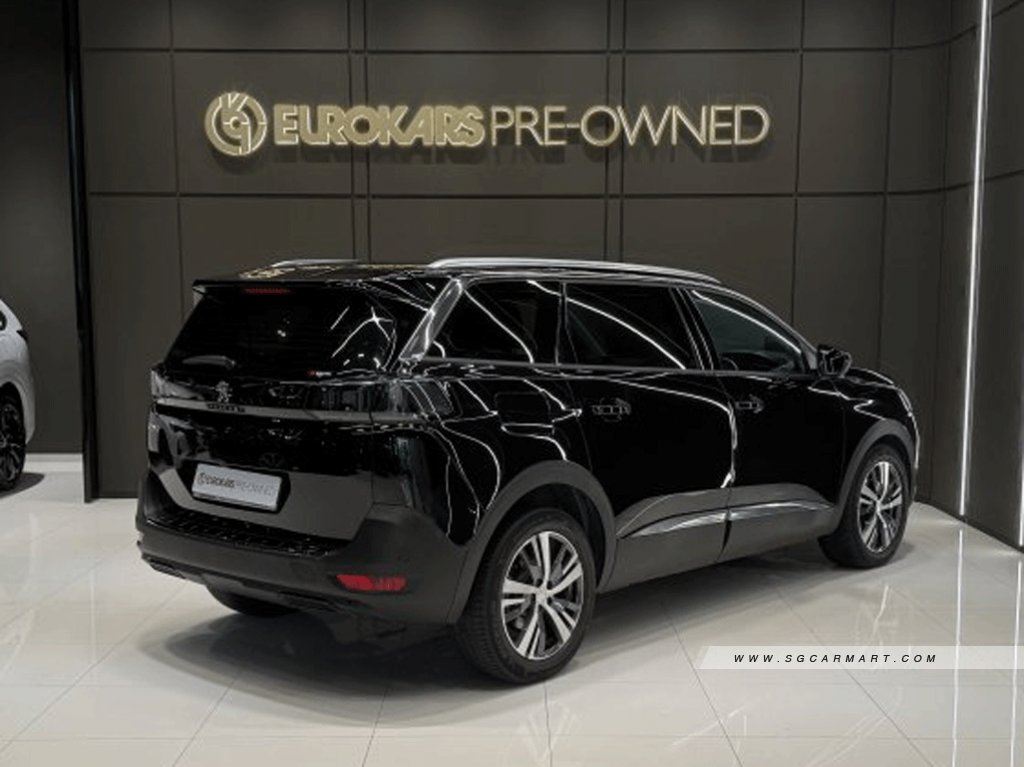 Peugeot 5008 1.2A PureTech EAT8 Allure Premium