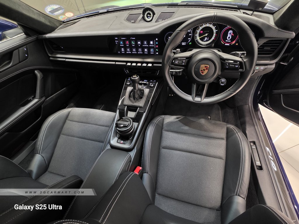 Porsche 911 GT3 Touring 4.0M