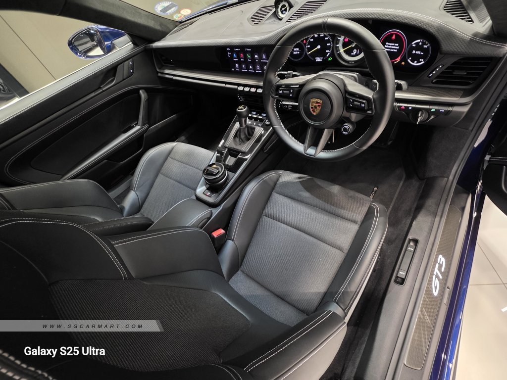 Porsche 911 GT3 Touring 4.0M