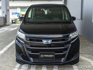 Toyota Noah Hybrid 1.8A X
