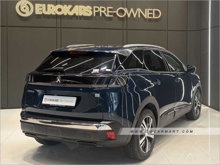 Peugeot 3008 1.2A PureTech EAT8 Allure Premium