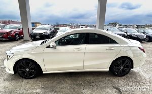Mercedes-Benz CLA-Class CLA180 Urban