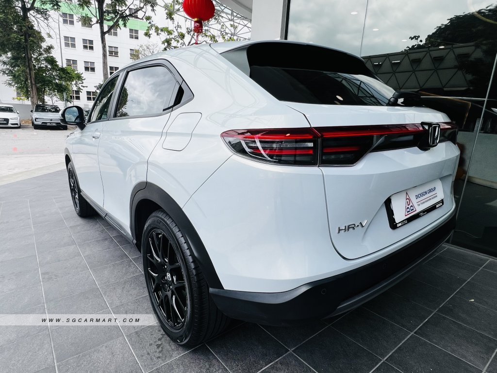 BMW 5 Series 523i Highline - Side Front