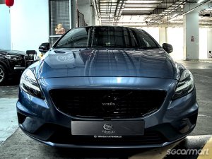 Volvo V40 T2 R-Design Sunroof-thumbnail